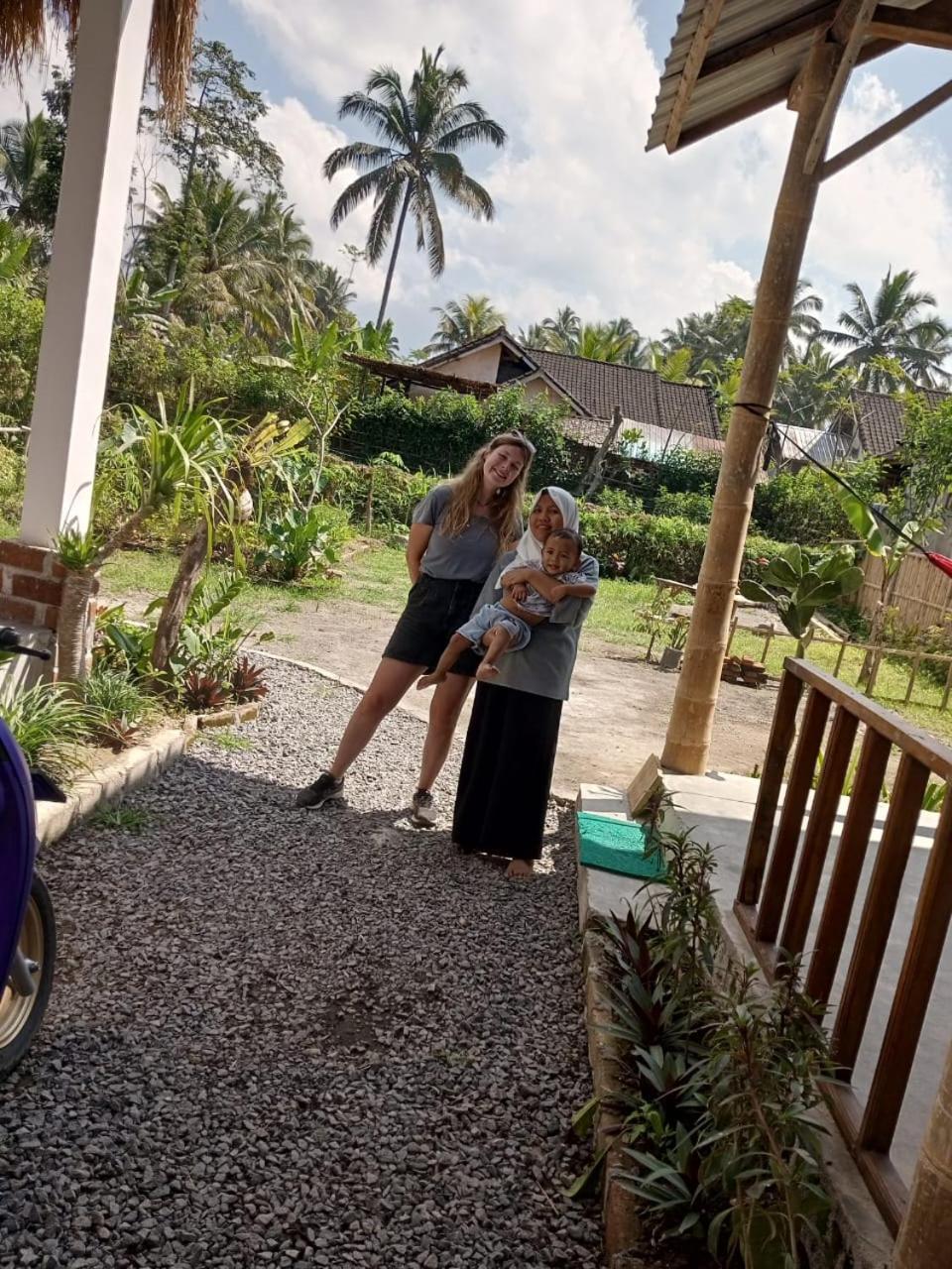Homestay Together
